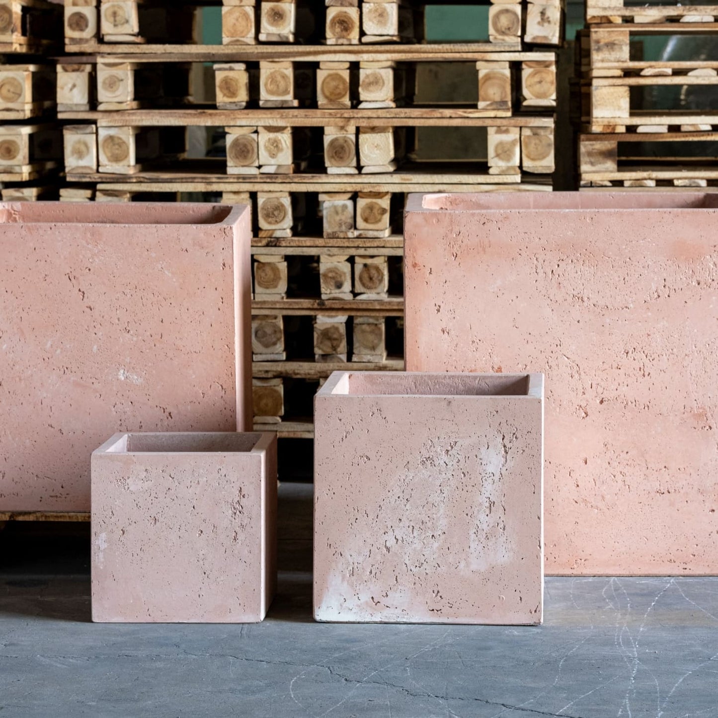 Cubrosa | Blushstone – 70cm Extra Large Concrete Cube Planter – 246L Square Plant Pot