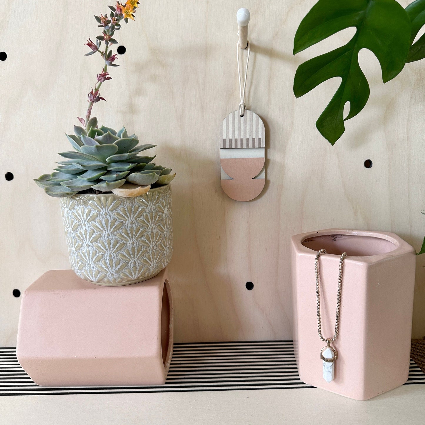 Mini Mid-Century Wall Art - Little Wooden Decoration - Pink & Natural Decor